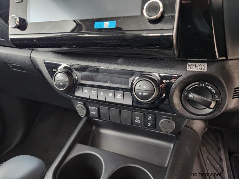 2024 Toyota Hilux DC 2.8GD6 4x4 Raider AT pictures