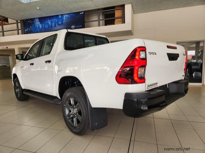 2024 Toyota Hilux DC 2.8GD6 4x4 Raider AT pictures