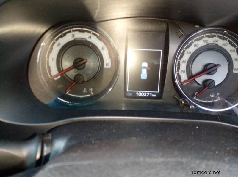 2018 Toyota Hilux Double Cab  2.8GD64x4DakarAT pictures