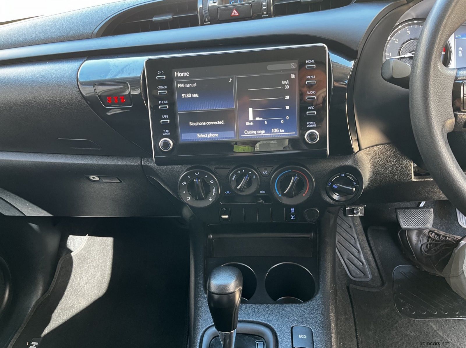 2023 Toyota HILUX DC 2.4 4X4 AT RAIDER-X (LTD EDITION) pictures