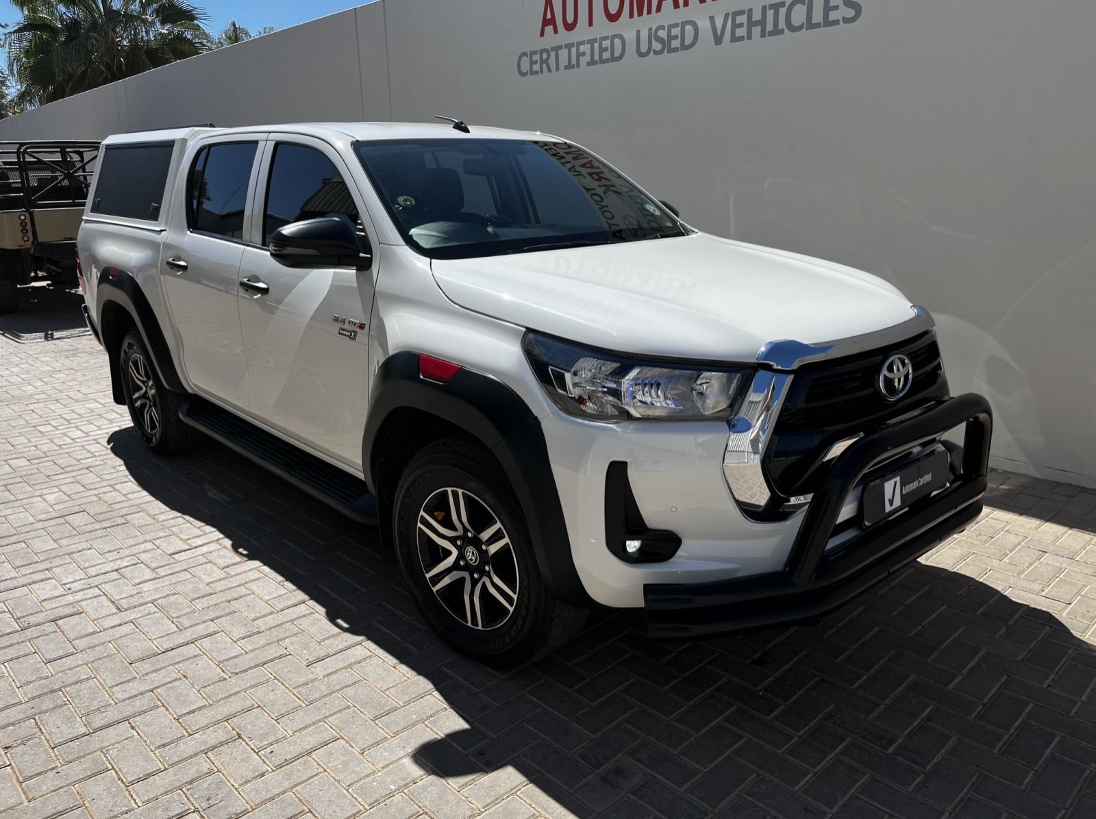 2023 Toyota HILUX DC 2.4 4X4 AT RAIDER-X (LTD EDITION) pictures
