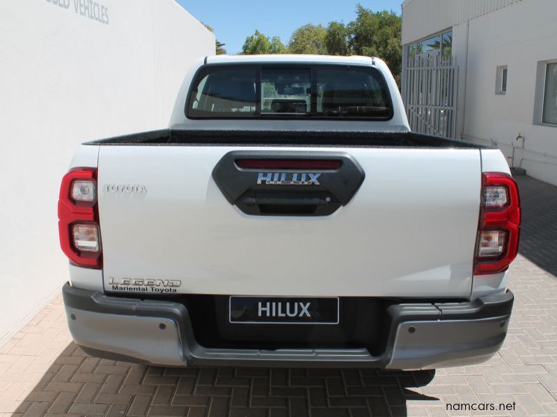 2024 Toyota Hilux DC 2.8GD6 4x2 Legend AT pictures