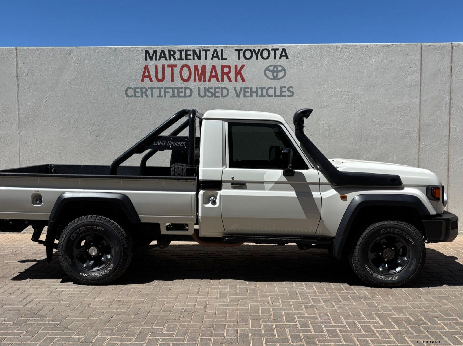 2024 Toyota Land Cruiser Pickup LC79 2.8 GD-6 S/C AT pictures