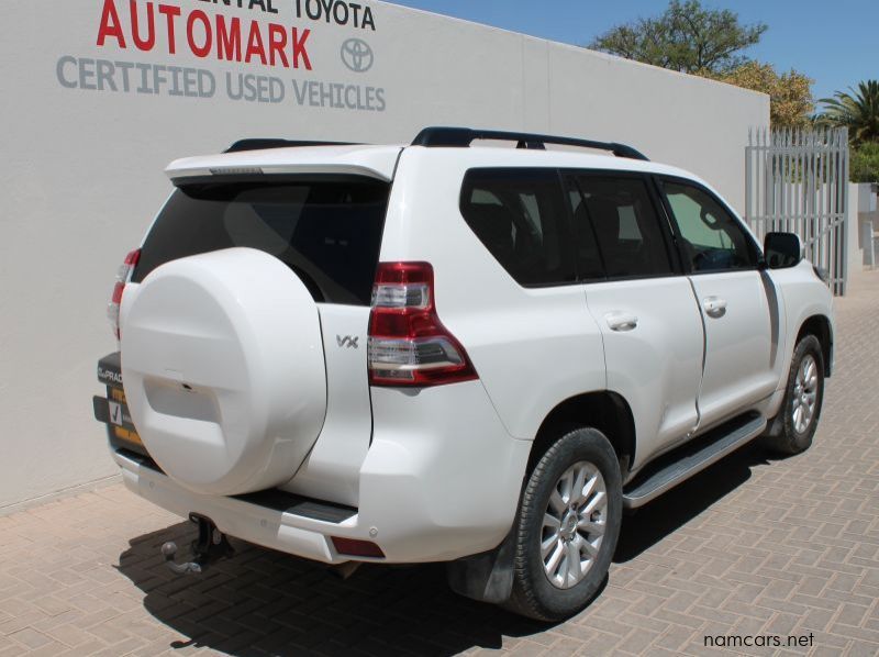 2015 Toyota Prado 3.0 Diesel 4x4 VX AT pictures
