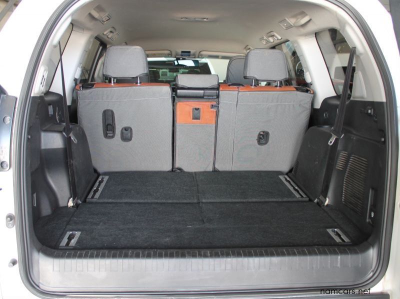 2015 Toyota Prado 3.0 Diesel 4x4 VX AT pictures