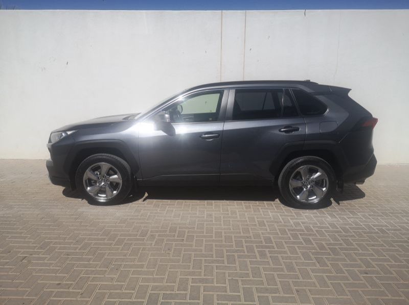 2020 Toyota RAV4 2.0L GX-R AWD pictures