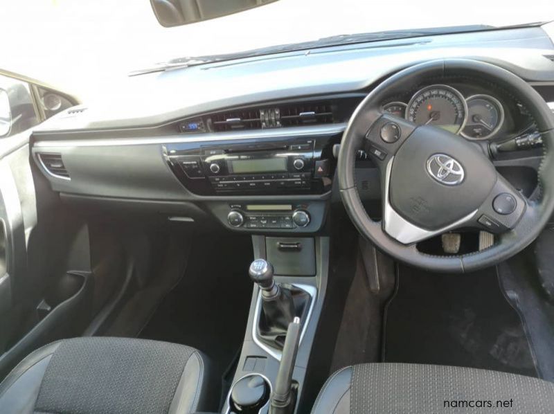 2014 Toyota Corolla Sprinter 1.6 pictures