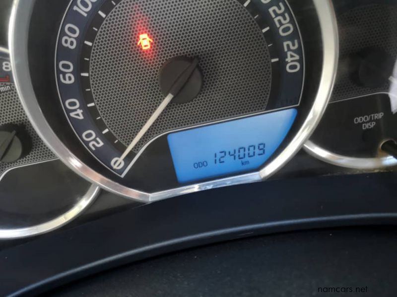 2014 Toyota Corolla Sprinter 1.6 pictures