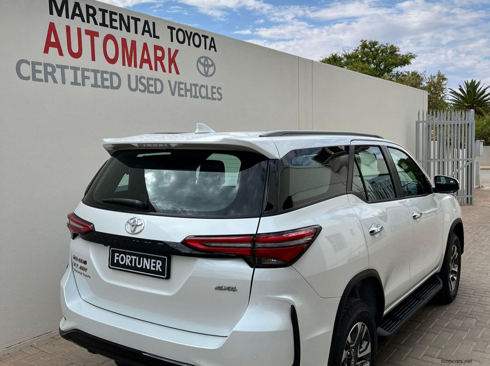 2025 Toyota Fortuner 2.8GD6 VX 4x4 AT 48V pictures
