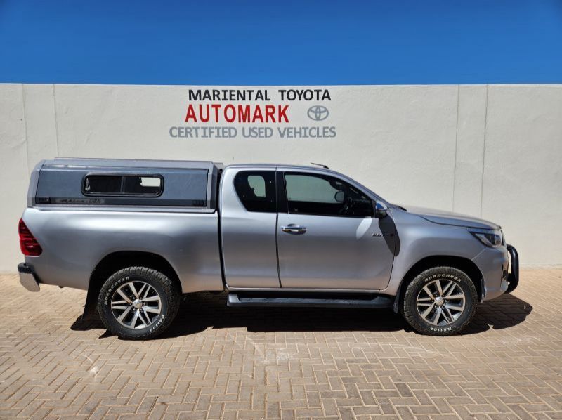 2018 Toyota Hilux XC 2.8GD6 4x4 Raider MT pictures