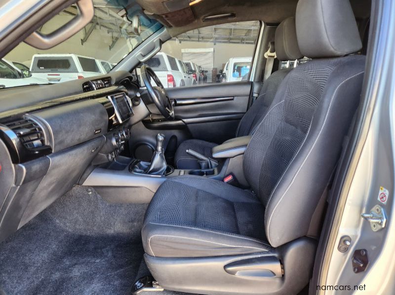 2018 Toyota Hilux XC 2.8GD6 4x4 Raider MT pictures