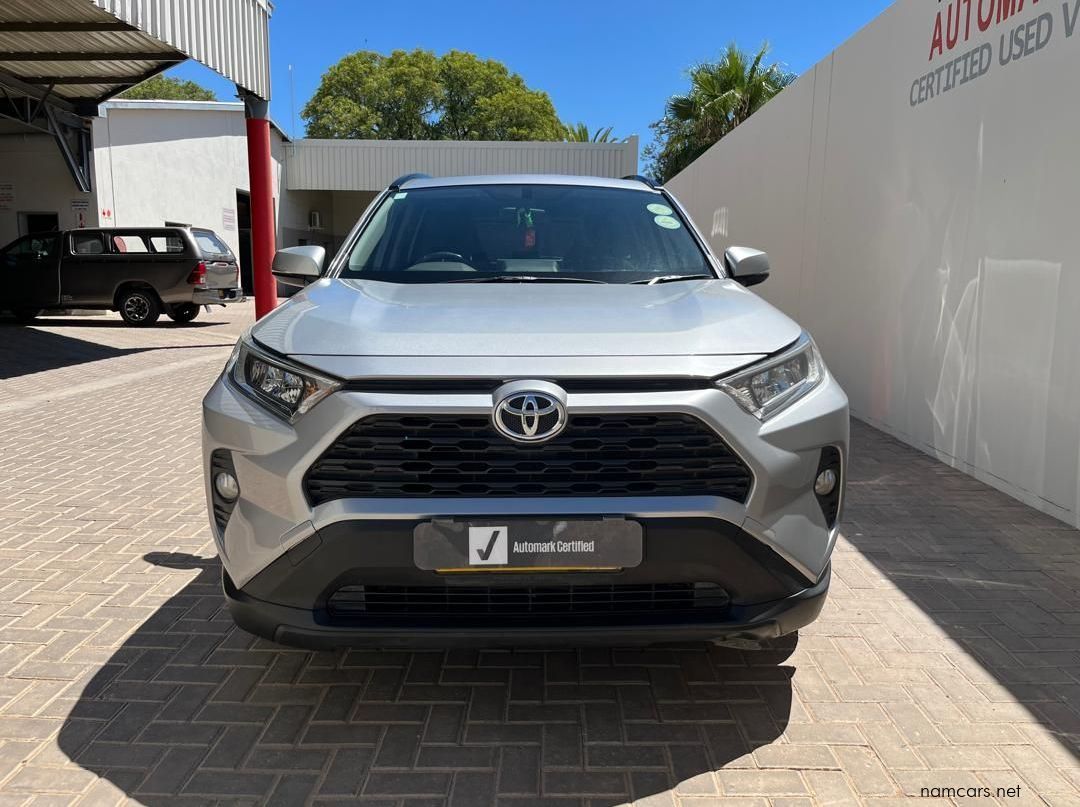 2020 Toyota RAV4 2.0 GX CVT 2WD pictures