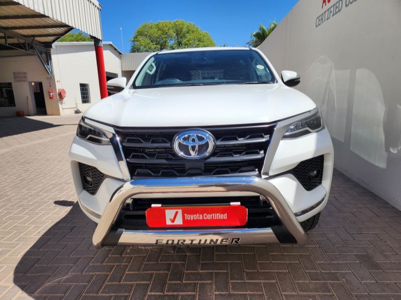 2021 Toyota Fortuner 2.8GD6 4x2 AT pictures