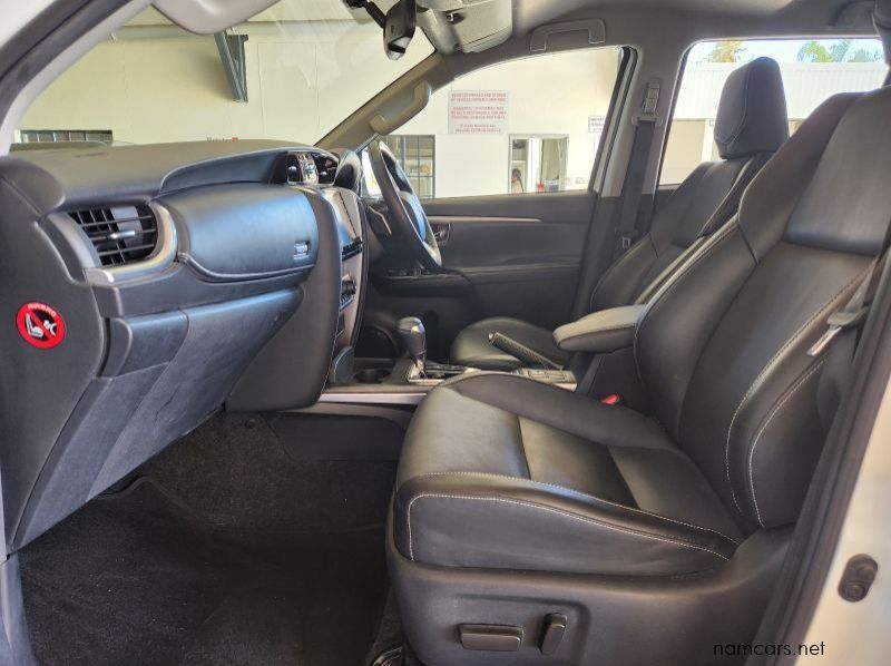 2021 Toyota Fortuner 2.8GD6 4x2 AT pictures