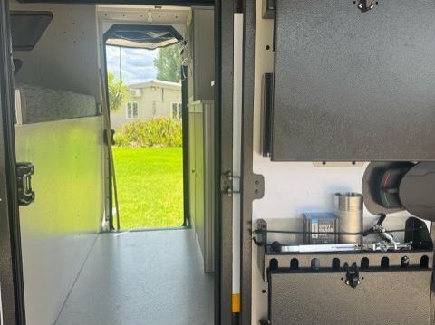 2022 Conqueror Conqueror Uev 17 pictures