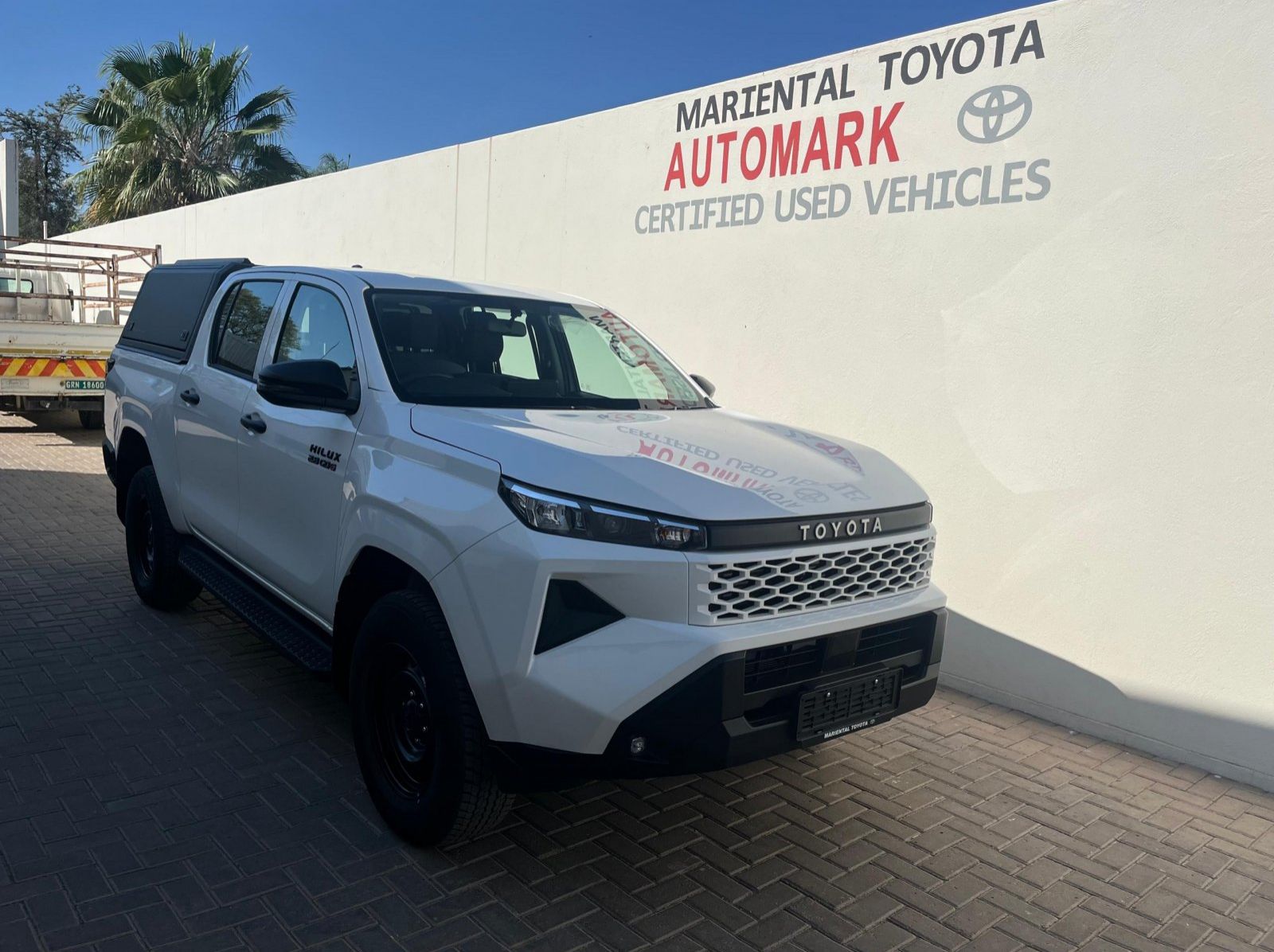 Used Toyota HILUX D/C 2.8 SRX AT BRAND NEW for sale in Windhoek, Walvis Bay, Okahandja, Gobabis, Mariental, Otjiwarongo, Ongwediva, Namibia
