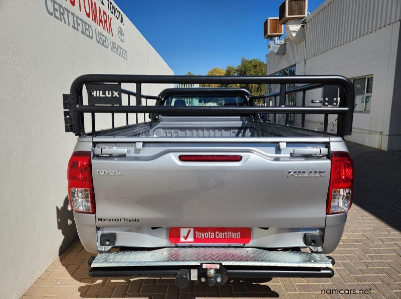 2024 Toyota Hilux SC 2.0 VVTi with Aircon pictures