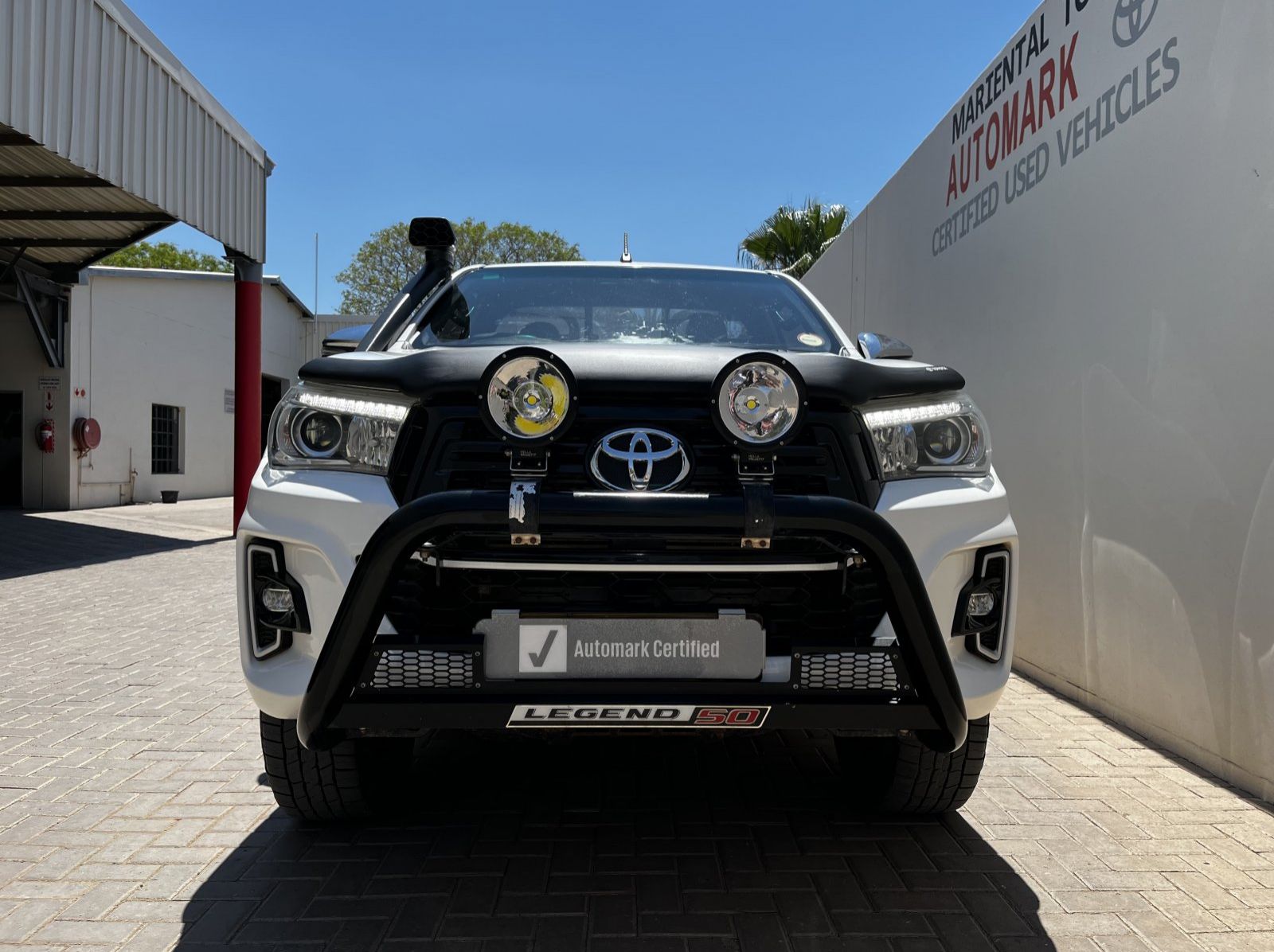 2019 Toyota HILUX SC 2.8 4X4 M/T LEGEND 50 pictures