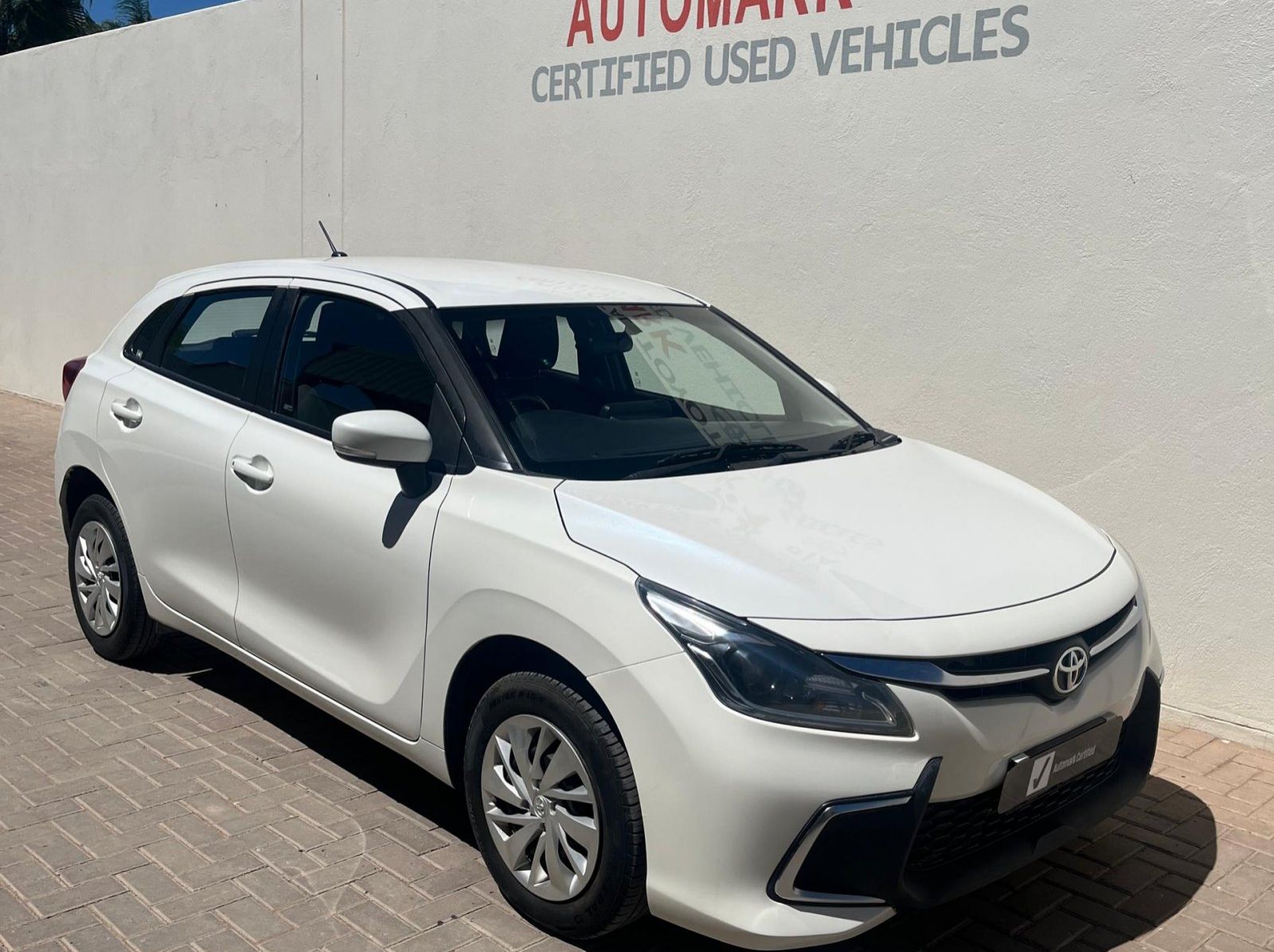 Used Toyota starlet 1.5 XI for sale in Windhoek, Walvis Bay, Okahandja, Gobabis, Mariental, Otjiwarongo, Ongwediva, Namibia