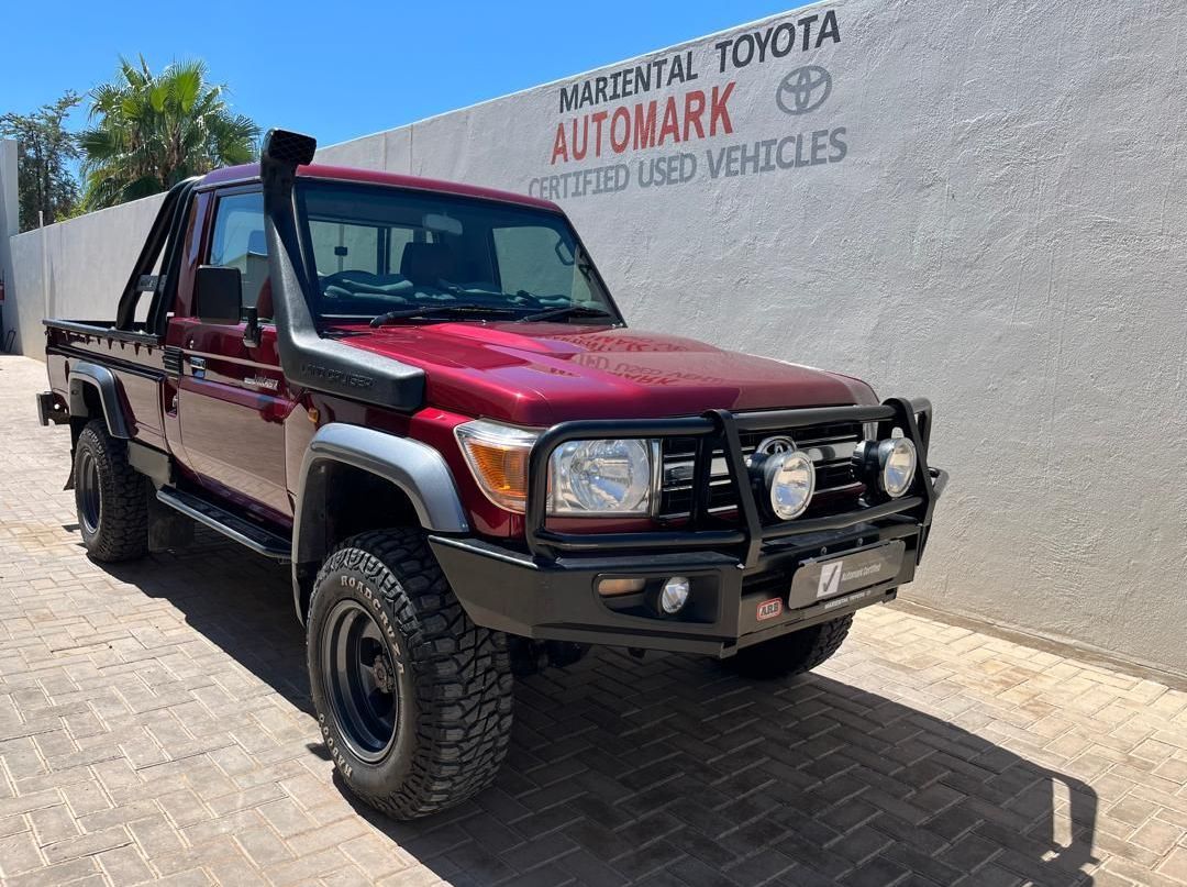 Used Toyota Land Cruiser SC 4.0 V6 Petrol for sale in Windhoek, Walvis Bay, Okahandja, Gobabis, Mariental, Otjiwarongo, Ongwediva, Namibia