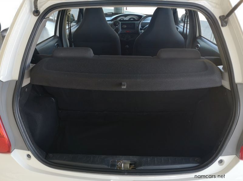 2012 Toyota Etios HB 1.5P Xs 5MT pictures