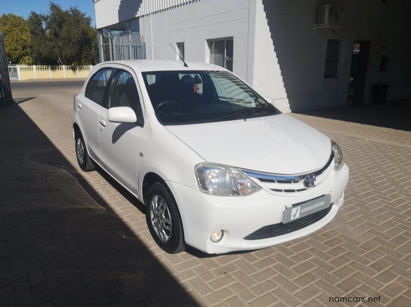2012 Toyota Etios HB 1.5P Xs 5MT pictures