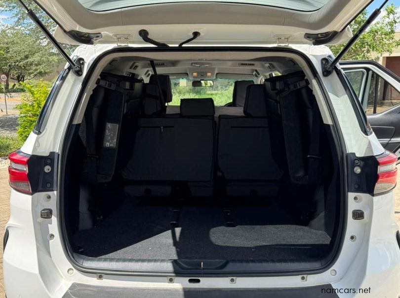 2023 Toyota Fortuner 2.4GD6 4x4 AT pictures