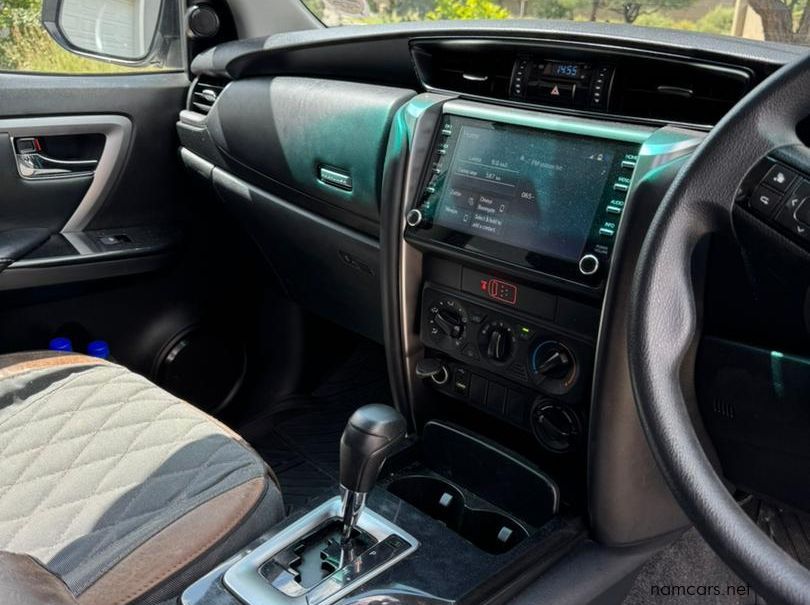 2023 Toyota Fortuner 2.4GD6 4x4 AT pictures