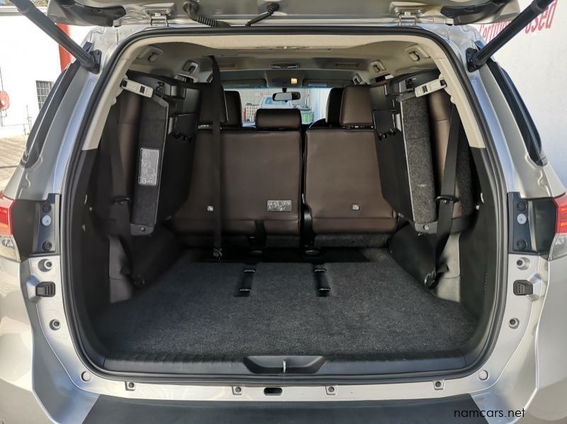2018 Toyota FORTUNER 2.8 4X4 AT pictures