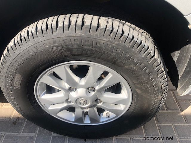 2008 Toyota LAND CRUISER 200 VX 4.5D pictures