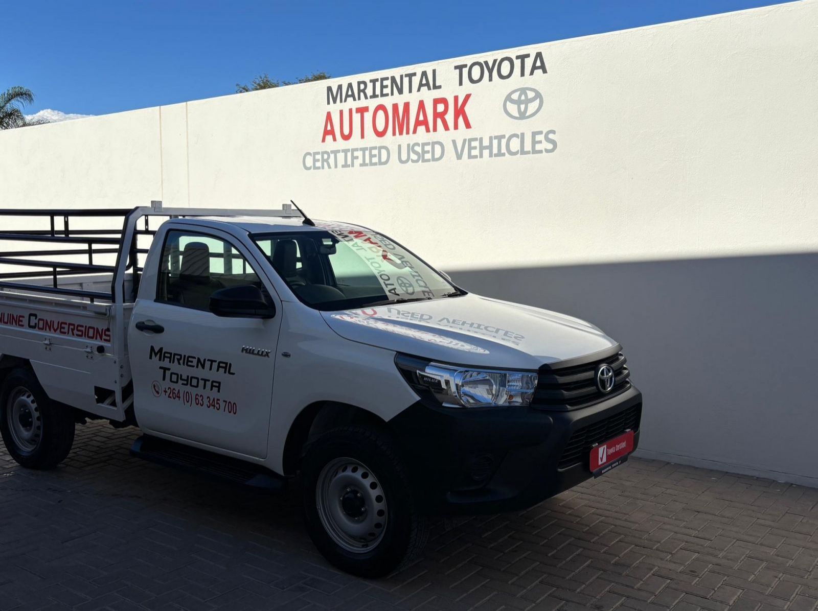 Used Toyota Hilux SC 2.4GD6 4x4 Flat Deck 6MT for sale in Windhoek, Walvis Bay, Okahandja, Gobabis, Mariental, Otjiwarongo, Ongwediva, Namibia