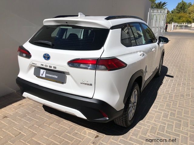 2022 Toyota Toyota Corolla Cross 1.8 Xs Hybrid pictures