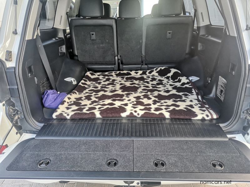 2016 Toyota LAND CRUISER 200 SERIES VX 4.5D pictures