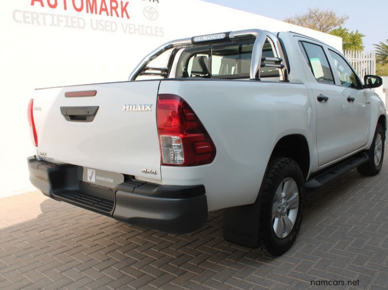 2019 Toyota 2019 Hilux DC 2.4GD6 4x4 SRX AT pictures
