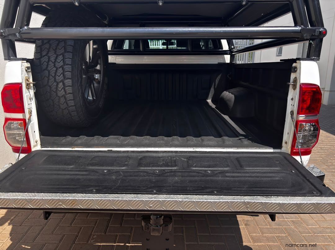 2013 Toyota Hilux Extra Cab XC 3.0 D-4D 4X4 DAKAR pictures