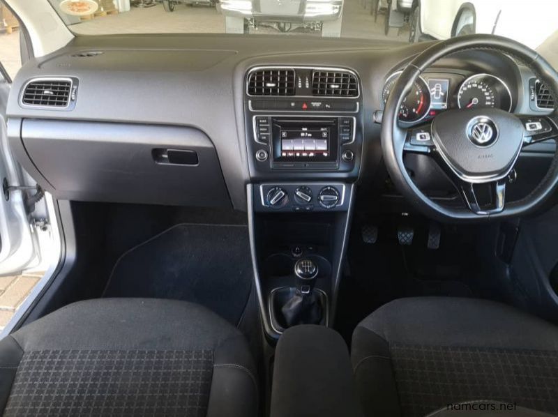 2015 Volkswagen Polo Gp 1.2 Tsi Comfortline (66kw) pictures