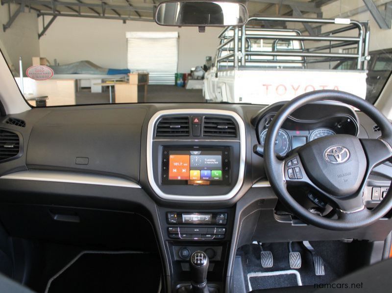 2022 Toyota Urban Cruiser 1.5 Xs MT pictures