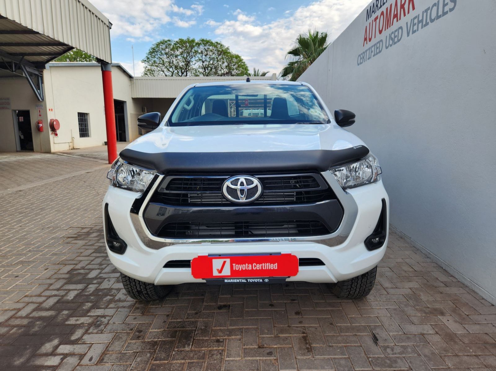 2026 Toyota Hilux SC 2.4GD6 4X4 Raider MT pictures