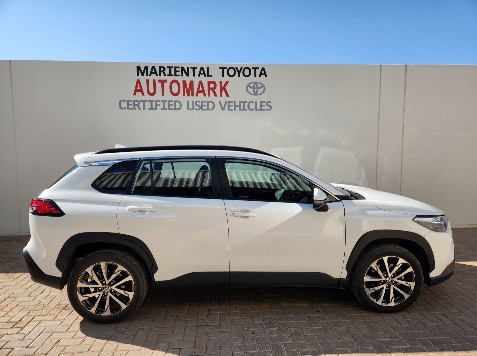 2026 Toyota Corolla Cross 1.8 XR CVT pictures