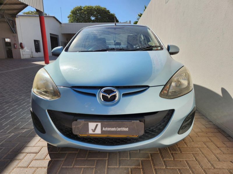 2011 Mazda 2 1.3 Active pictures