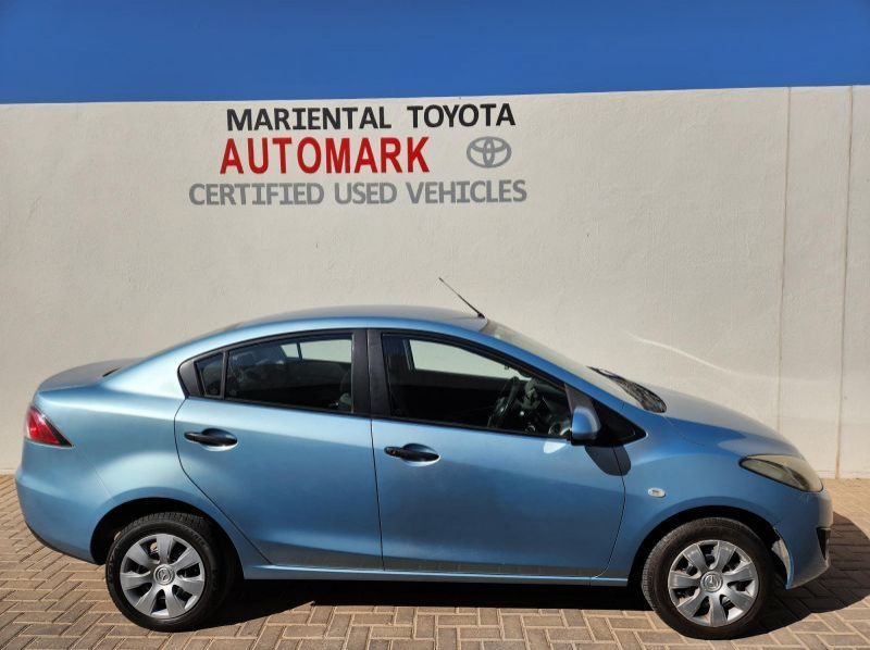 2011 Mazda 2 1.3 Active pictures