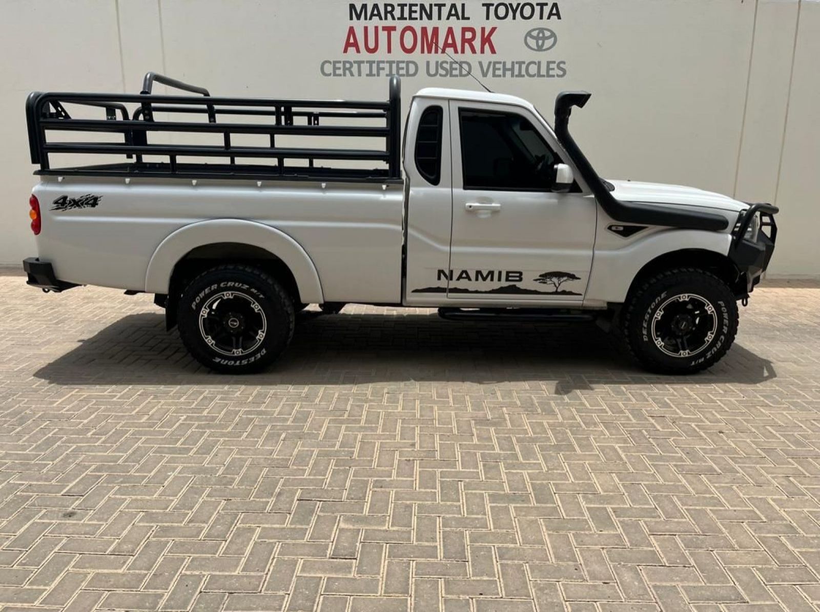 2025 Mahindra Mahindra Pick Up 2.2 Mhawk S6 Refresh 4x4 S/c pictures