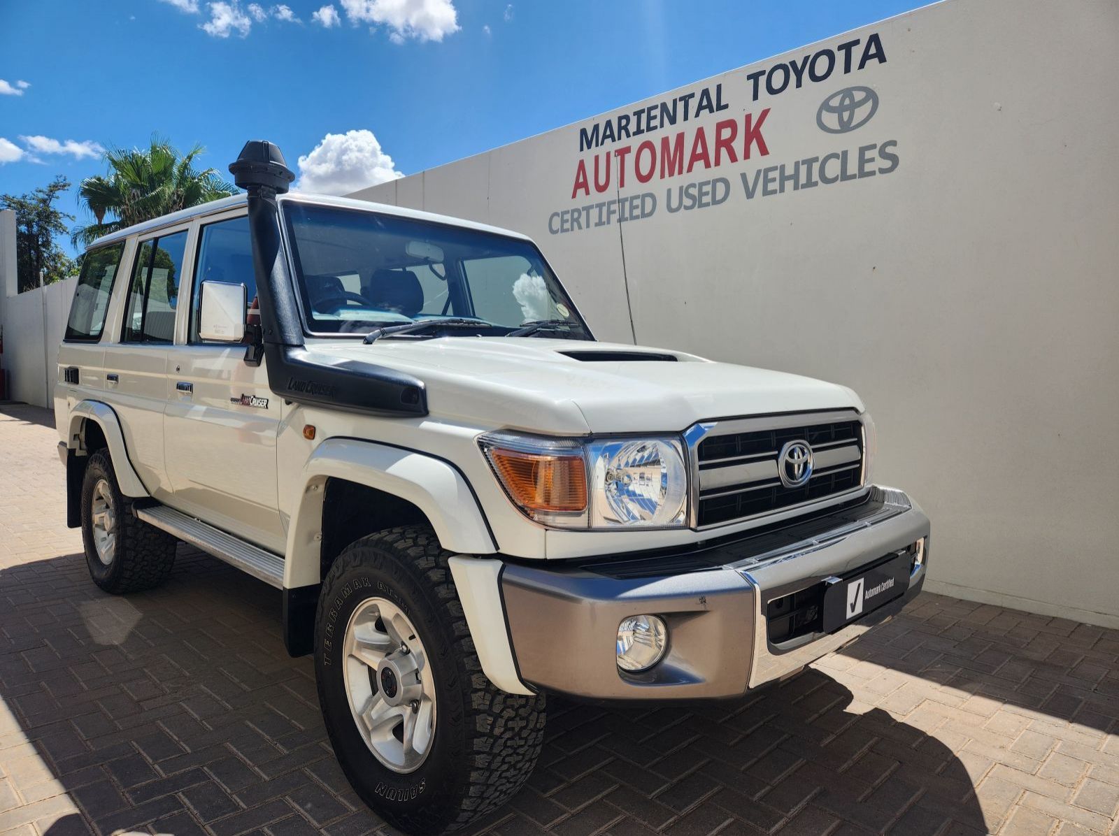 Used Toyota Land Cruiser SW 4.5 V8 Diesel for sale in Windhoek, Walvis Bay, Okahandja, Gobabis, Mariental, Otjiwarongo, Ongwediva, Namibia
