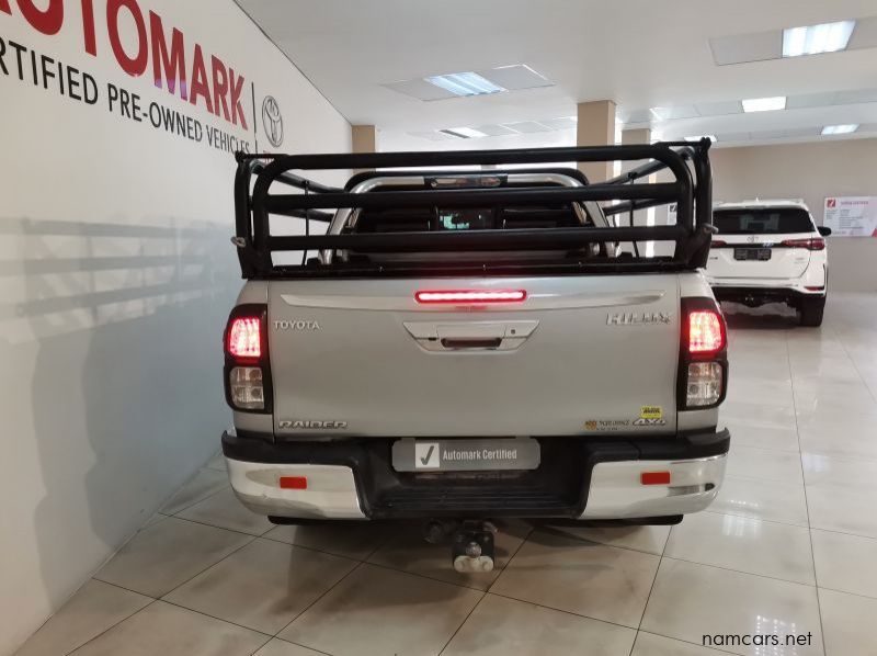 2017 Toyota Hilux 4.0 V6 Raider 4x4 A/t P/u D/c pictures