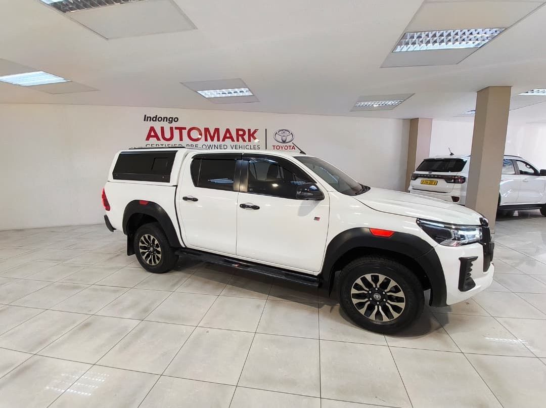 2023 Toyota Hilux Double Cab DC 2.8 4X4 GR-S AT (A2O) pictures