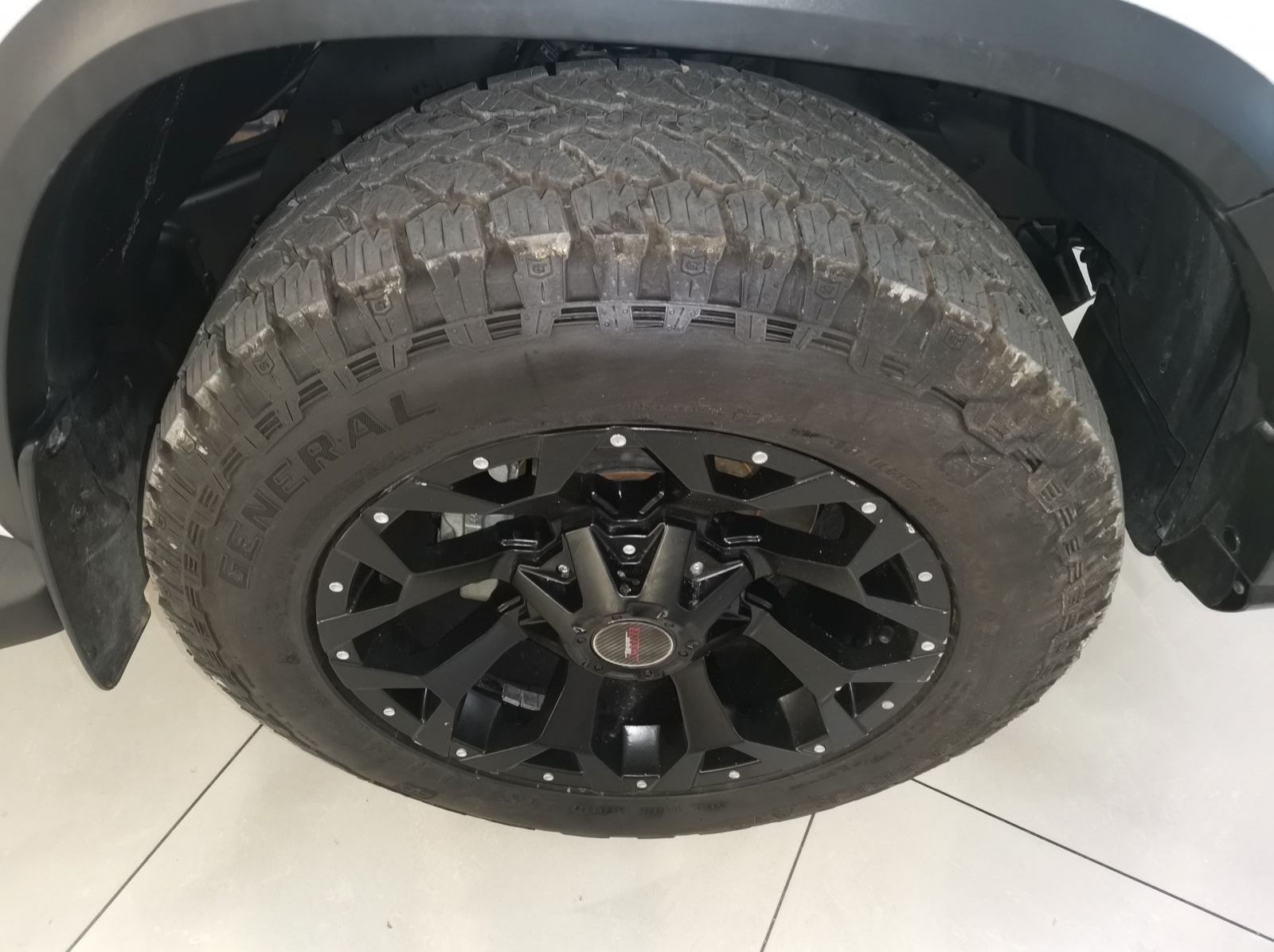 2023 Toyota Fortuner 2.4gd-6 4x4 A/t pictures