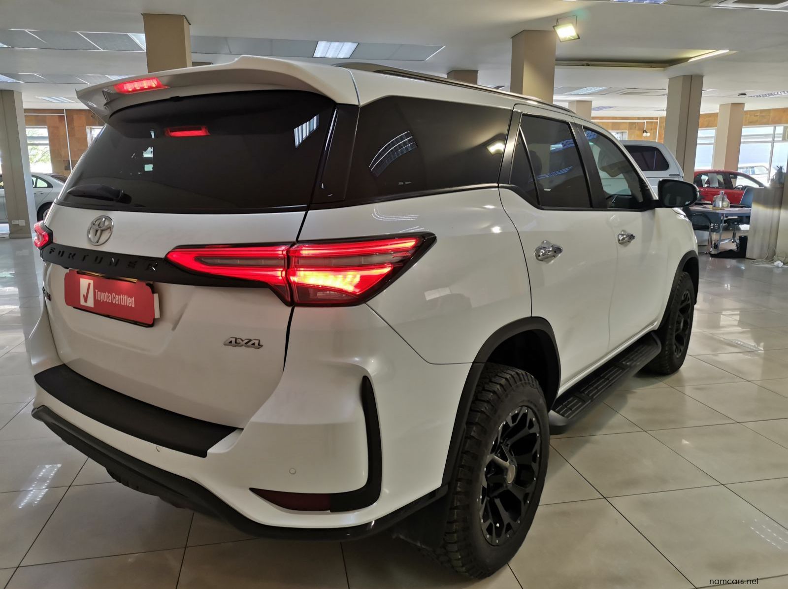 2023 Toyota Fortuner 2.4gd-6 4x4 A/t pictures