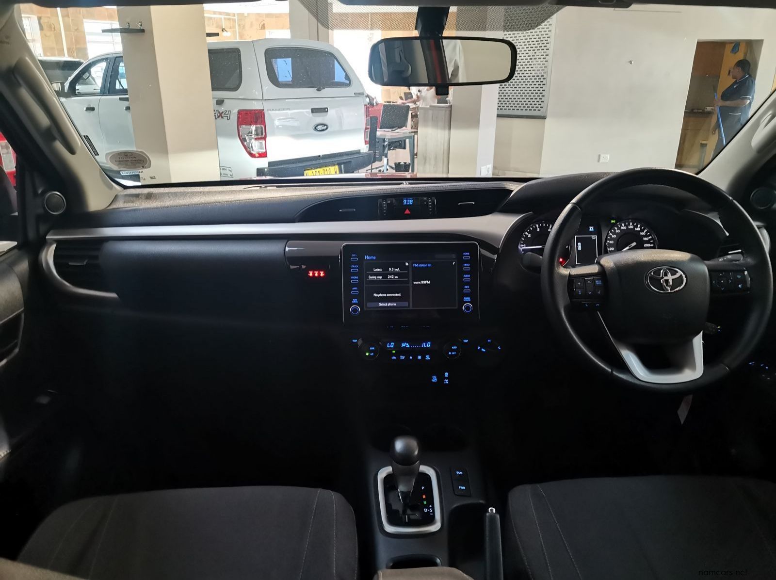 2024 Toyota Hilux Double Cab HiluxDC 2.8GD6 4X4 RAI AT (A2H) pictures