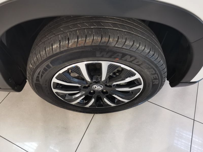 2022 Toyota Urban Cruiser 1.5xr A/t pictures