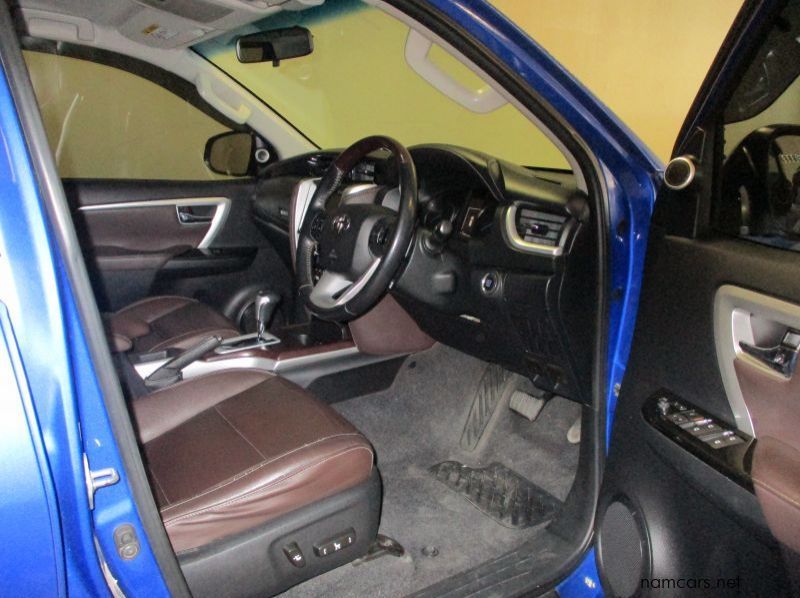 2016 Toyota fortuner pictures